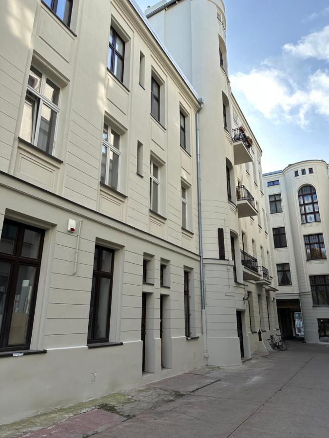 P-122 Piotrkowska Apartment. ウッチ エクステリア 写真